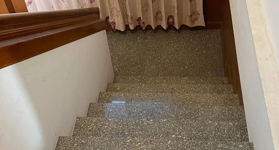 For sale 5 ベッドルーム house in Bang Lamung, Chonburi