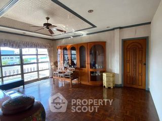 For sale 5 ベッドルーム house in Bang Lamung, Chonburi
