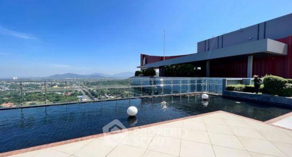 À vendre 1 chambre condo à Si Racha, Chonburi