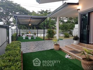 For sale 2 ベッドルーム house in Bang Lamung, Chonburi