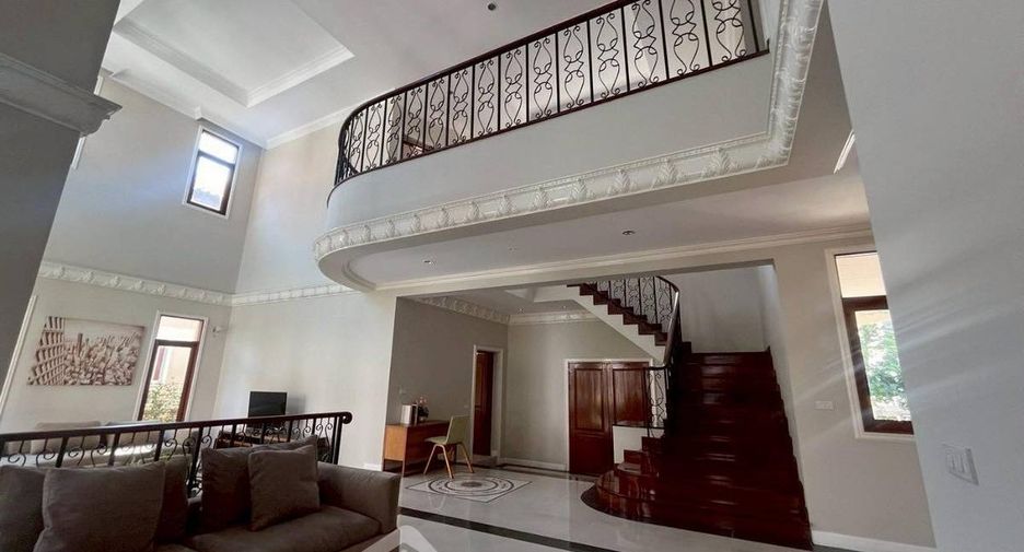 À vendre 3 chambres maison à Bang Khun Thian, Bangkok