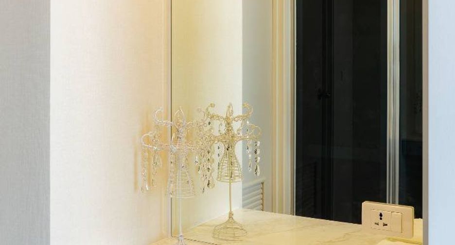 Condo en venta de 2 habitaciones en Bang Phlat, Bangkok