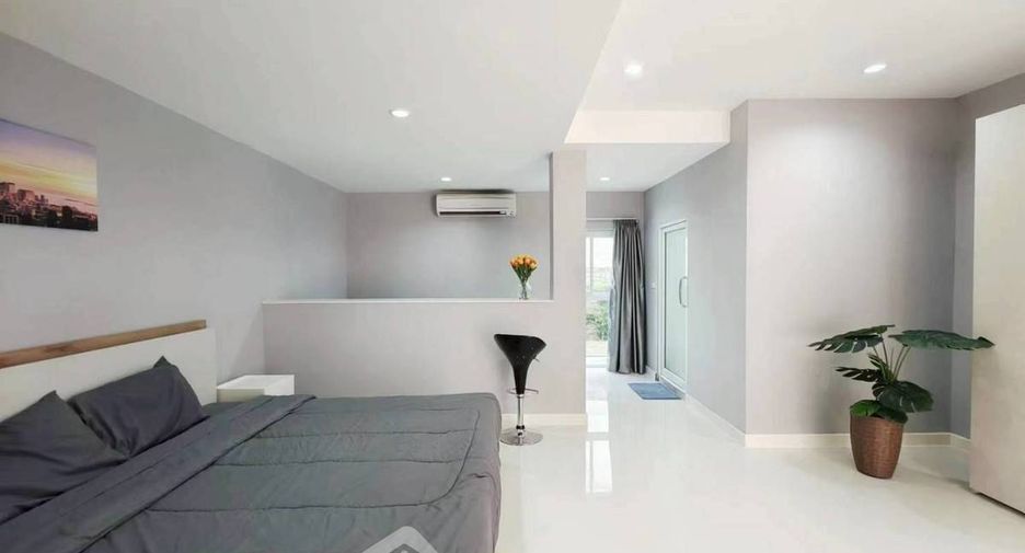 For sale 9 bedrooms house in Bang Lamung, Chonburi
