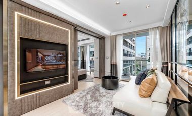 For sale 2 bedrooms condo in Khlong Toei, Bangkok