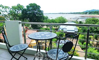 À vendre 2 chambres condo à Si Racha, Chonburi