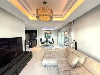 À vendre 3 chambres maison à Mueang Chon Buri, Chonburi