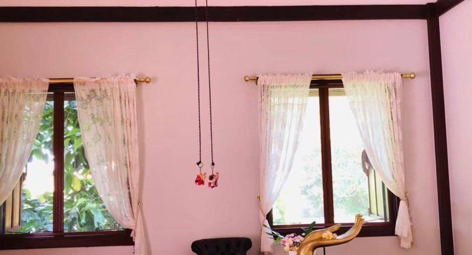 À louer et à vendre 4 chambres maison à East Pattaya, Pattaya