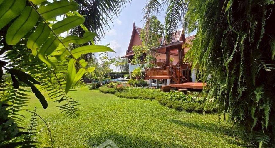 À louer et à vendre 4 chambres maison à East Pattaya, Pattaya