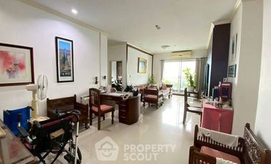 For sale 3 bedrooms condo in Chatuchak, Bangkok