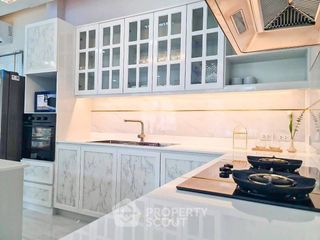 Villa zum Kauf mit 3 Zimmer in Bang Lamung, Chonburi