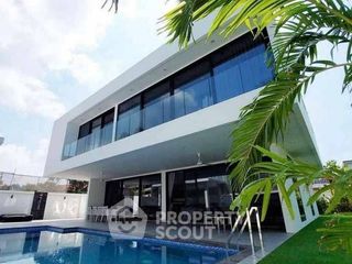 For sale 7 bedrooms house in Bang Lamung, Chonburi