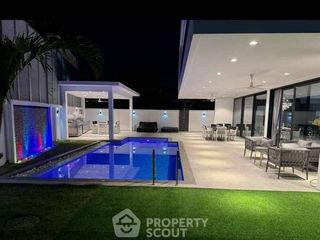 For sale 7 bedrooms house in Bang Lamung, Chonburi