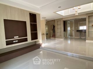 For sale 5 bedrooms house in Min Buri, Bangkok