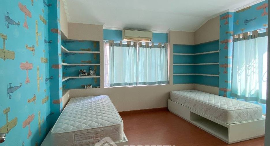 For sale 5 ベッドルーム house in Min Buri, Bangkok