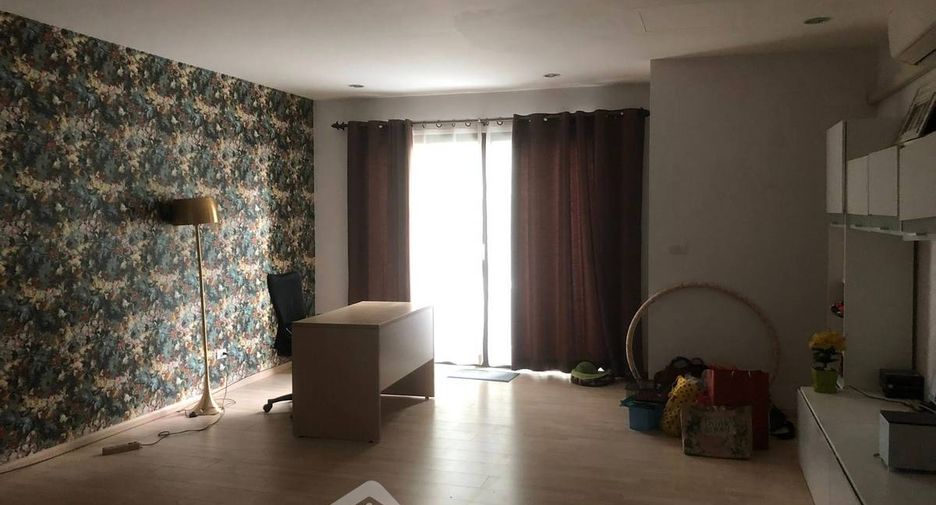 Reihenhaus zum Kauf mit 3 Zimmer in Suan Luang, Bangkok