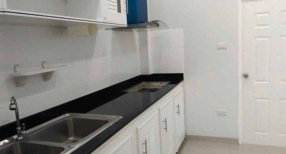 À vendre 3 chambres maison à Sattahip, Pattaya