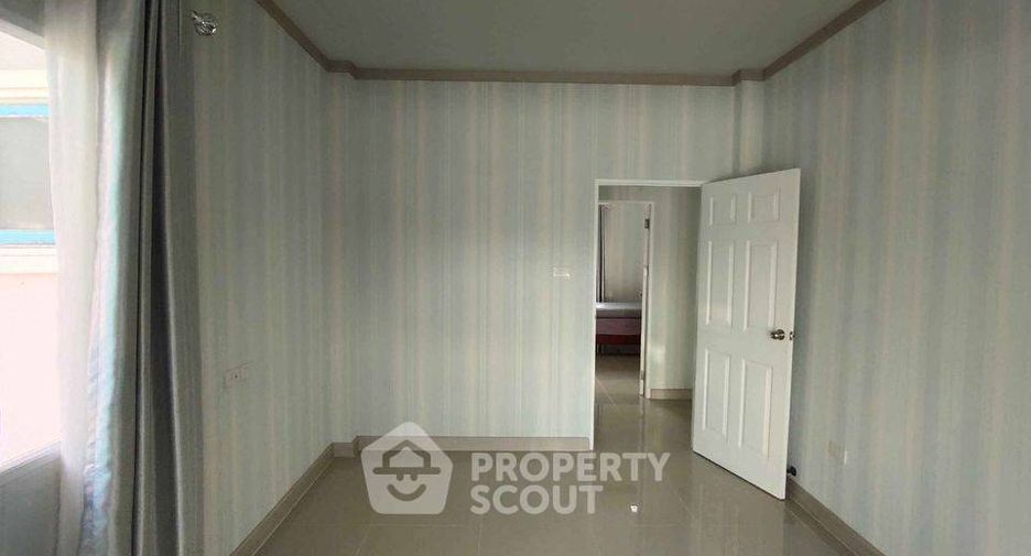 À vendre 3 chambres maison à Sattahip, Pattaya