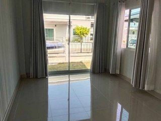 À vendre 3 chambres maison à Sattahip, Chonburi