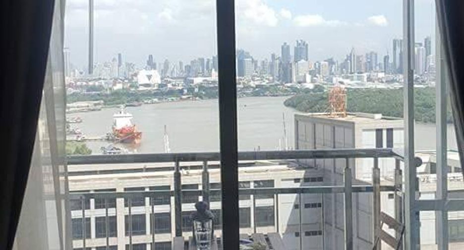 À vendre 1 chambre condo à Yan Nawa, Bangkok