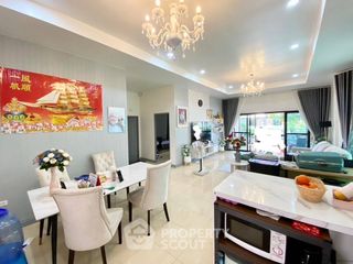 Haus zum Kauf mit 2 Zimmer in Bang Lamung, Chonburi