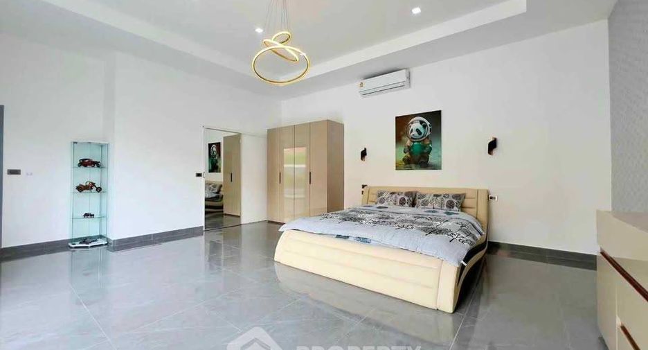 Casa en alquiler y en venta de 6 habitaciones en Pratumnak, Pattaya