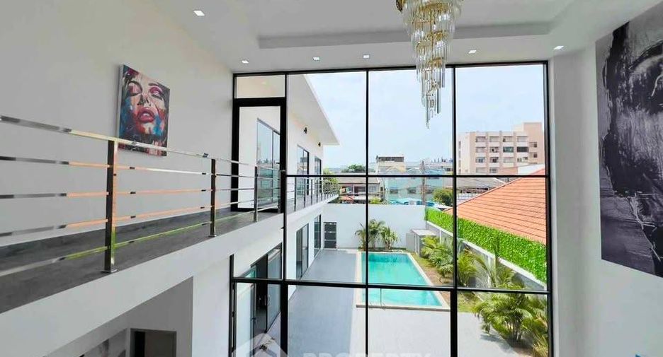 Casa en alquiler y en venta de 6 habitaciones en Pratumnak, Pattaya