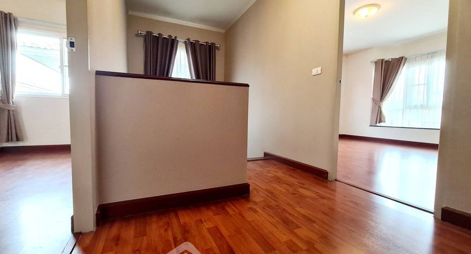 À vendre 3 chambres maison à Min Buri, Bangkok