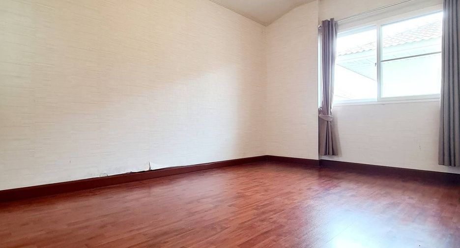 À vendre 3 chambres maison à Min Buri, Bangkok