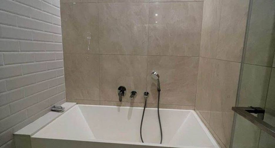 À vendre 1 chambre appartement à Khlong Toei, Bangkok
