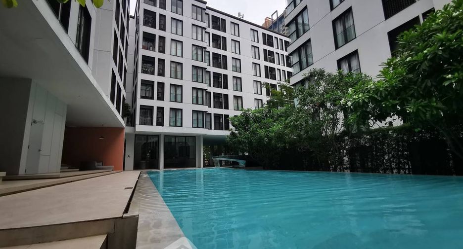 For sale 1 bed condo in Watthana, Bangkok