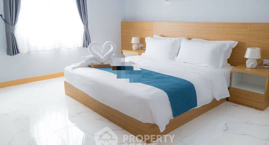For sale 4 bedrooms villa in Bang Lamung, Chonburi