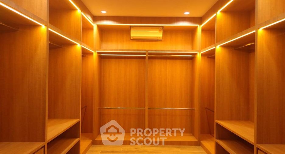 À vendre 3 chambres villa à Huay Yai, Pattaya