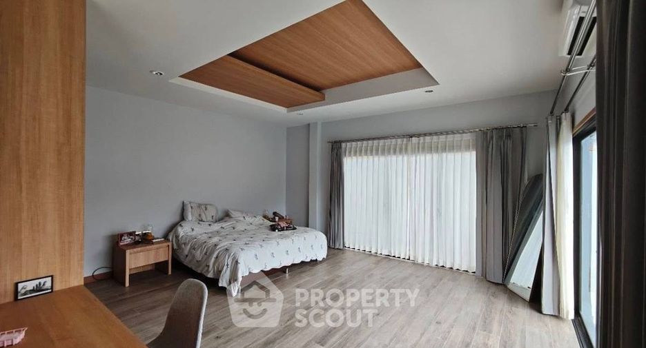 À vendre 3 chambres villa à Huay Yai, Pattaya