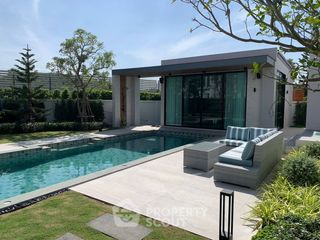 Casa en venta de 4 habitaciones en Lat Krabang, Bangkok