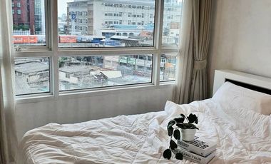For sale 1 bed condo in Khlong Toei, Bangkok