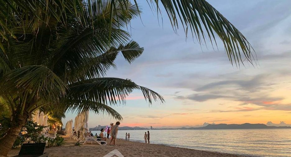 For rent and for sale 2 bedrooms condo in Na Jomtien, Pattaya