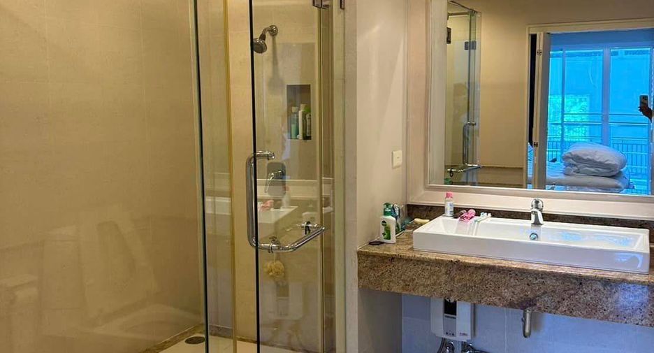 For rent and for sale 2 bedrooms condo in Na Jomtien, Pattaya