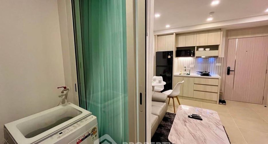 For sale 1 bed condo in Bang Lamung, Chonburi
