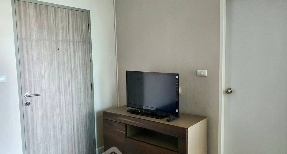 À vendre 1 chambre condo à Huai Khwang, Bangkok
