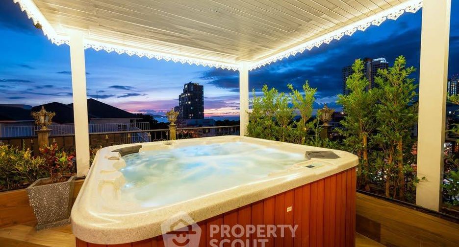 Condo en venta de 3 habitaciones en Bang Lamung, Chonburi