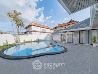Villa en venta de 3 habitaciones en Bang Lamung, Chonburi