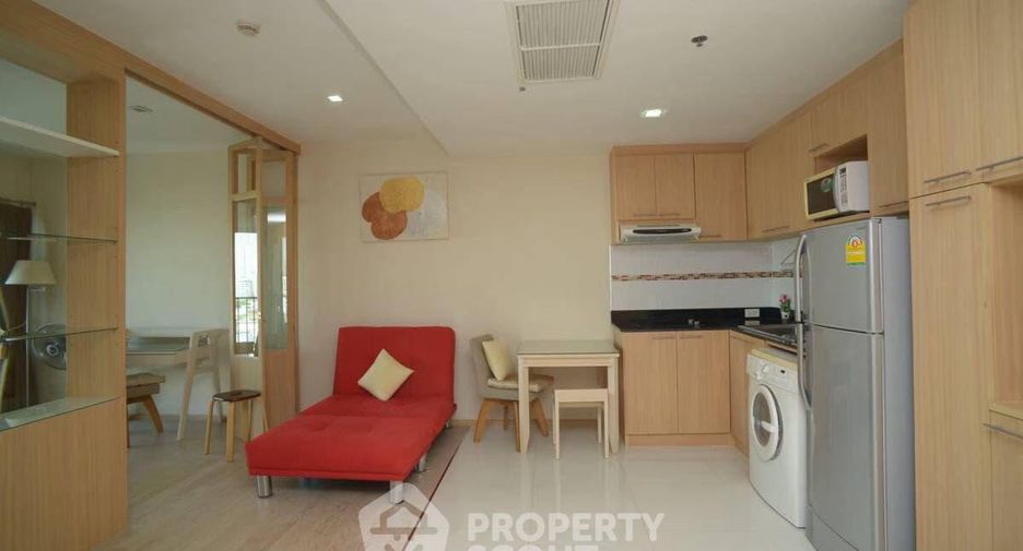 For sale 1 bed condo in Khlong Toei, Bangkok