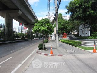 For sale 1 bed condo in Bang Na, Bangkok