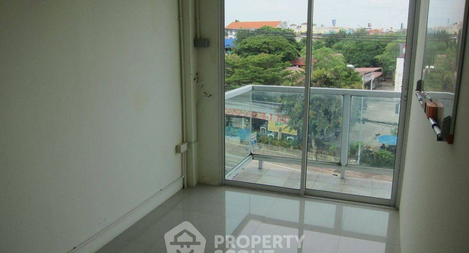 For sale 3 bedrooms townhouse in Central Pattaya, Pattaya