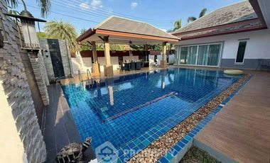 Haus zum Kauf mit 4 Zimmer in Huay Yai, Pattaya