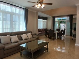 For sale 4 bedrooms house in Bang Na, Bangkok
