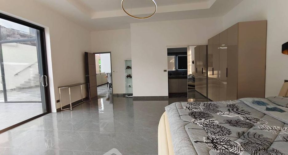 Villa en venta de 6 habitaciones en Mueang Chon Buri, Chonburi