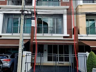 出售 3 卧室 联排别墅 在 Bueng Kum, 曼谷