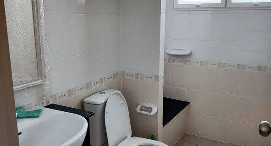 For sale 4 bedrooms house in Bang Khen, Bangkok