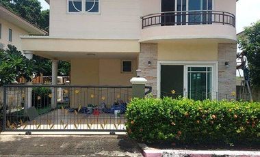 Haus zum Kauf mit 4 Zimmer in Bang Khen, Bangkok